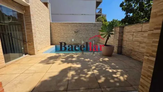 Casa com 4 Quartos à venda, 370m² no Vila Isabel, Rio de Janeiro