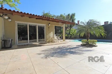 Casa com 5 Quartos à venda, 900m² no Teresópolis, Porto Alegre