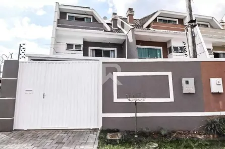 Casa com 3 Quartos para alugar, 170m² no Santa Felicidade, Curitiba