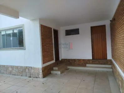 Casa com 3 Quartos para alugar, 150m² no Jardim Ana Emilia, Taubaté