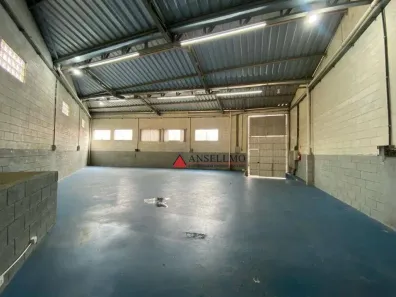 Galpão/Depósito/Armazém para alugar, 200m² no Santa Terezinha, São Bernardo do Campo