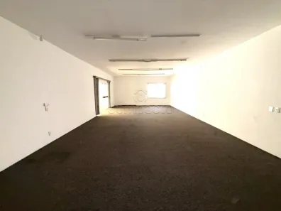 Casa com 3 Quartos para alugar, 360m² no Vila São José, São José do Rio Preto