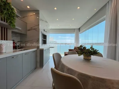 Apartamento com 4 Quartos à venda, 197m² no Meia Praia, Itapema