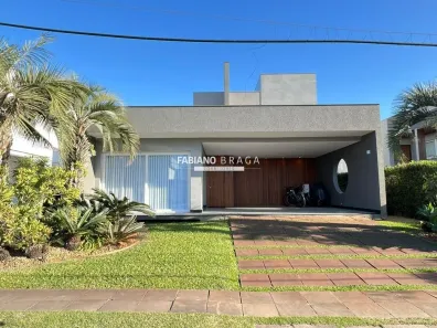 Sobrado com 4 Quartos à venda, 260m² no XANGRI-LÁ, Xangri-lá