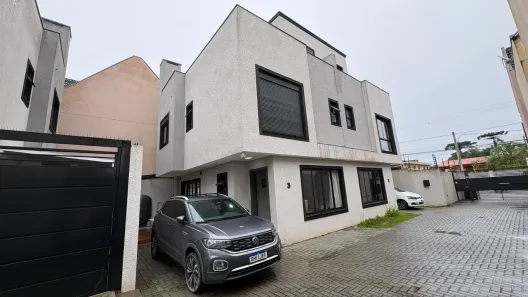 Sobrado com 4 Quartos à venda, 114m² no Uberaba, Curitiba