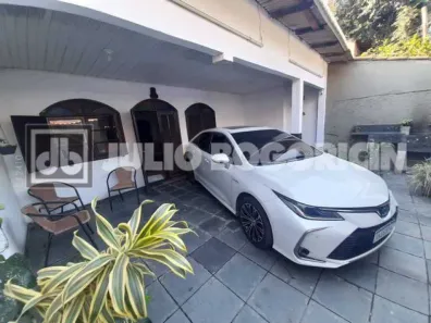 Casa com 4 Quartos à venda, 243m² no Tauá, Rio de Janeiro