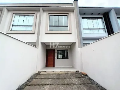 Casa com 2 Quartos à venda, 97m² no Costa e Silva, Joinville