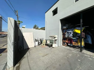 com 1 Quarto à venda, 250m² no Paulicéia, Piracicaba