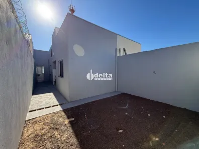 Casa com 2 Quartos à venda, 125m² no Jardim Ipanema, Uberlândia