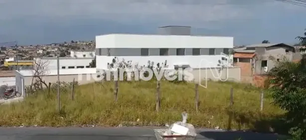 Lote/Terreno à venda, 300m² no Severina, Ribeirão das Neves