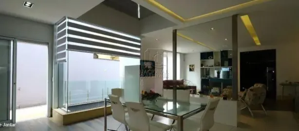 Sobrado com 3 Quartos à venda, 357m² no Vila Vitória, Santo André