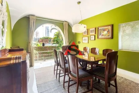 Casa com 6 Quartos à venda, 280m² no Vila Madalena, São Paulo