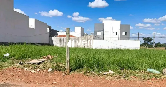 Lote/Terreno à venda, 250m² no Laranjeiras, Uberlândia