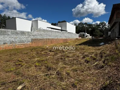 Lote/Terreno à venda, 647m² no Condomínio Residencial Águas do Paraíba, Guararema