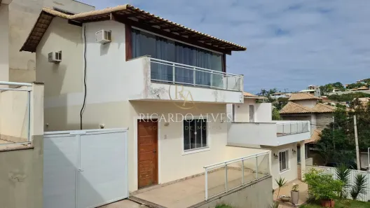 Casa de Condomínio com 3 Quartos à venda, 90m² no Praia Rasa, Armação dos Búzios