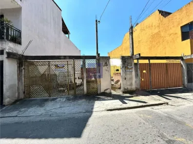 Casa com 2 Quartos à venda, 76m² no Jardim Angélica, Carapicuíba