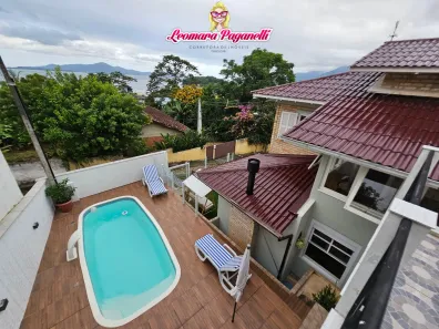 Casa com 4 Quartos à venda, 241m² no Ponta de Baixo, São José