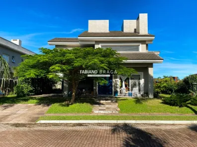 Sobrado com 4 Quartos à venda, 242m² no XANGRI-LÁ, Xangri-lá