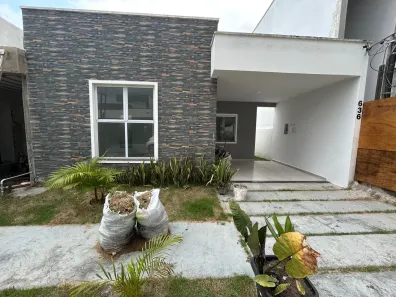 Casa com 3 Quartos para alugar, 200m² no Centro, Ananindeua