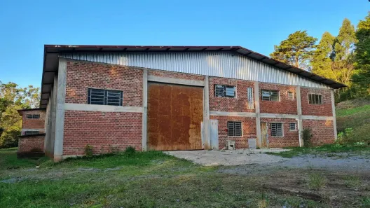 Galpão/Depósito/Armazém com 1 Quarto à venda, 1700m² no Carazal, Gramado