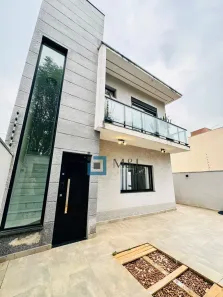 Sobrado com 3 Quartos para alugar, 200m² no Portais (Polvilho), Cajamar