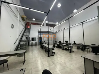 Ponto Comercial para alugar, 260m² no Umuarama, Uberlândia