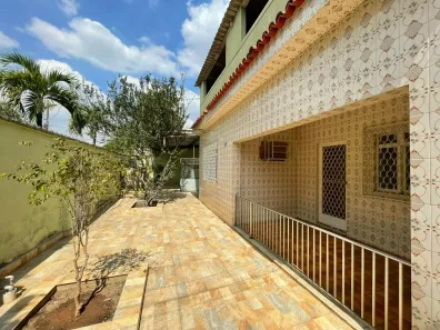 Casa com 2 Quartos à venda, 235m² no Juriti, Nova Iguaçu