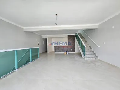 Sobrado com 3 Quartos à venda, 185m² no Campo Grande, Santos