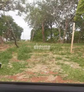 Lote/Terreno à venda, 390m² no Jardim Botânico, Uberlândia