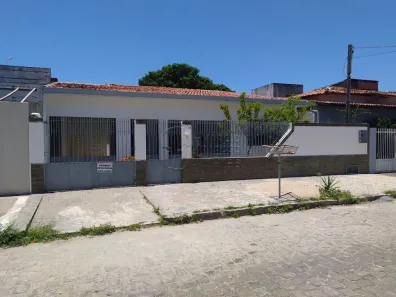 Casa com 4 Quartos para alugar, 420m² no Poço, Maceió