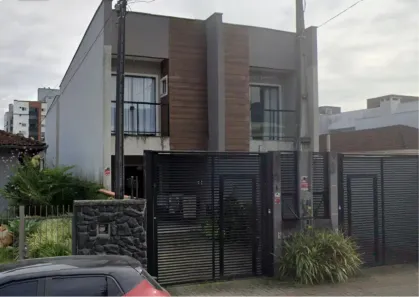 Sobrado com 2 Quartos à venda, 94m² no Saguaçu, Joinville