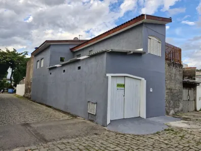 Casa com 3 Quartos à venda, 120m² no Cecap, Taubaté