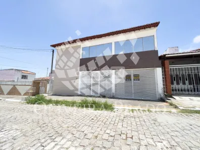 Casa com 14 Quartos para alugar, 20m² no Candelária, Natal