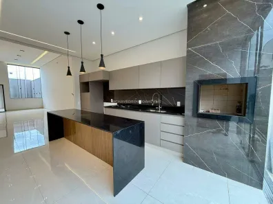 Casa com 3 Quartos à venda, 173m² no Jardim Nenê Gomes, Uberaba