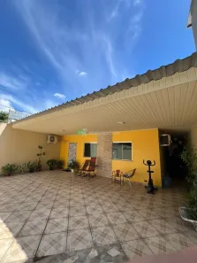 Casa com 3 Quartos à venda, 180m² no Parque 10 de Novembro, Manaus
