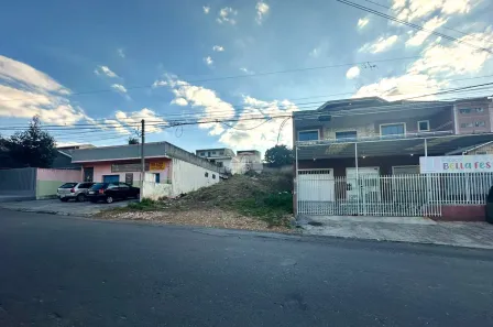 Lote/Terreno à venda, 300m² no Maracanã, Colombo