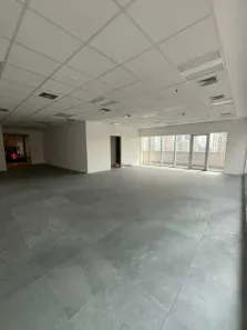 Sala Comercial para alugar, 192m² no Vila Gertrudes, São Paulo