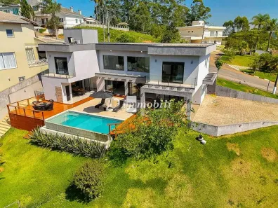 Casa de Condomínio com 4 Quartos à venda, 326m² no Jardim Indaiá, Embu das Artes