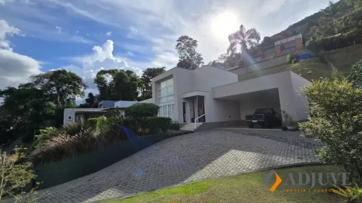 Casa de Condomínio com 4 Quartos para alugar, 350m² no Araras, Petrópolis