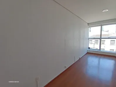 Sala Comercial para alugar, 55m² no Petrópolis, Porto Alegre