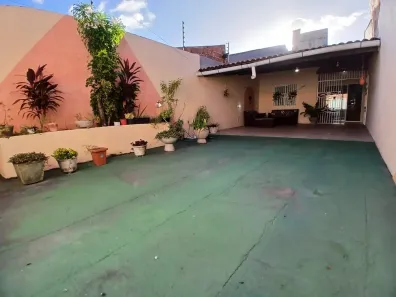 Casa com 3 Quartos à venda, 115m² no Parque Potira (Jurema), Caucaia