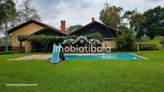 Fazenda/Sítio com 10 Quartos à venda, 5000m² no Centro, Amparo