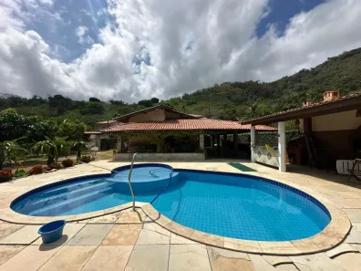 Casa com 3 Quartos à venda, 200000m² no Centro, Pacoti