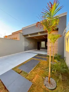 Casa com 3 Quartos à venda, 127m² no Setor Central, Aparecida de Goiânia