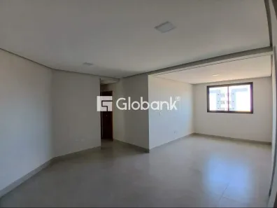 Apartamento com 2 Quartos à venda, 73m² no Cândida Câmara, Montes Claros