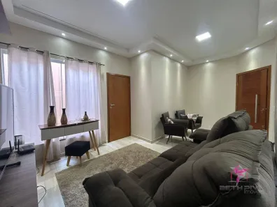Casa com 2 Quartos à venda, 126m² no Jardim Residencial Cambuhy, Leme