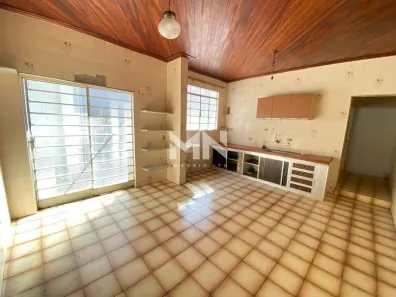 Casa com 2 Quartos para alugar, 80m² no Centro, Itu