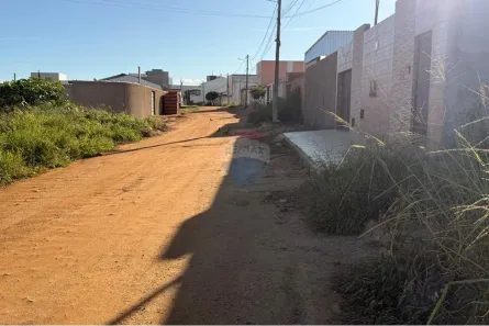 Lote/Terreno à venda, 200m² no Zabelê, Vitória da Conquista