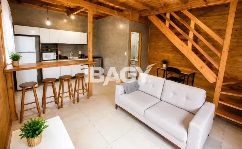Casa com 2 Quartos para alugar, 70m² no Campeche, Florianópolis