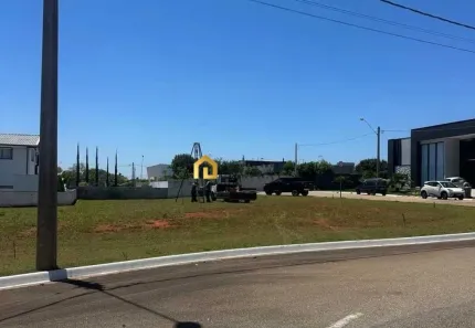 Lote/Terreno à venda, 673m² no Chácara Primavera, Araçoiaba da Serra